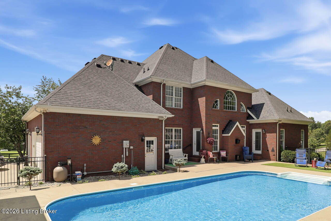 368 Cedar Lake Dr