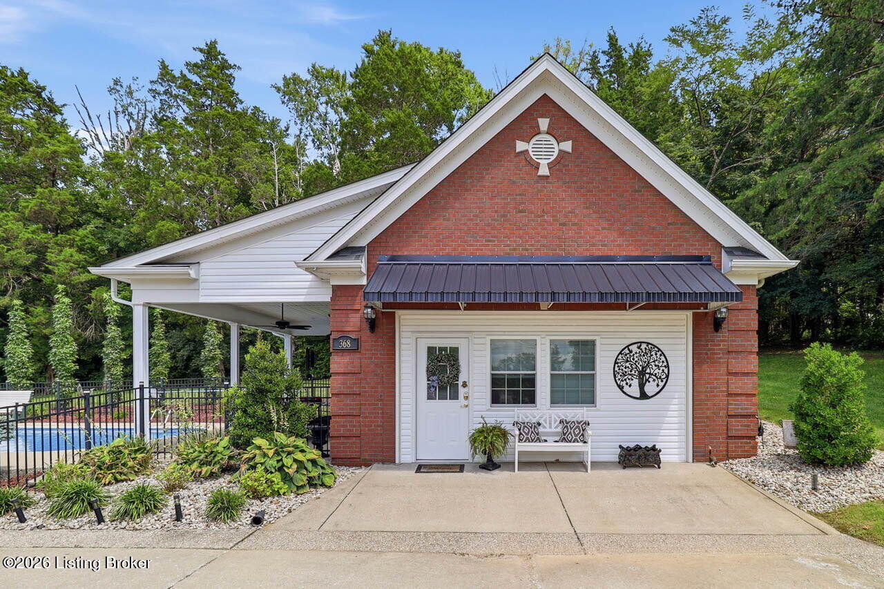368 Cedar Lake Dr