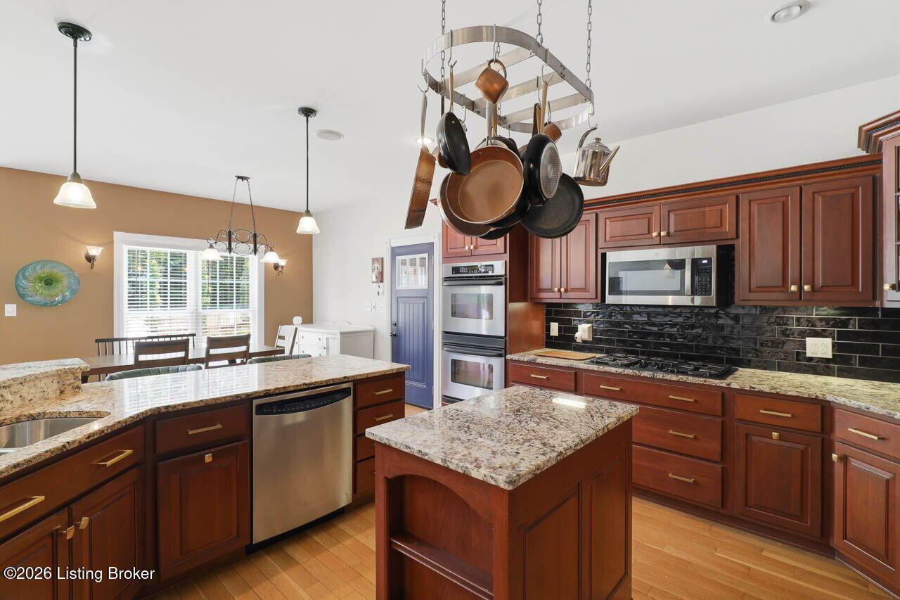 368 Cedar Lake Dr