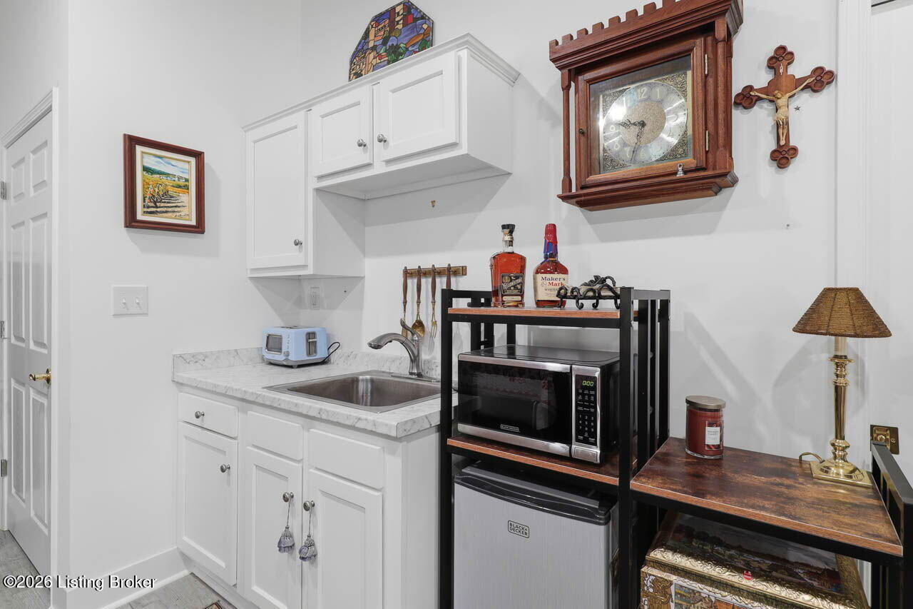368 Cedar Lake Dr