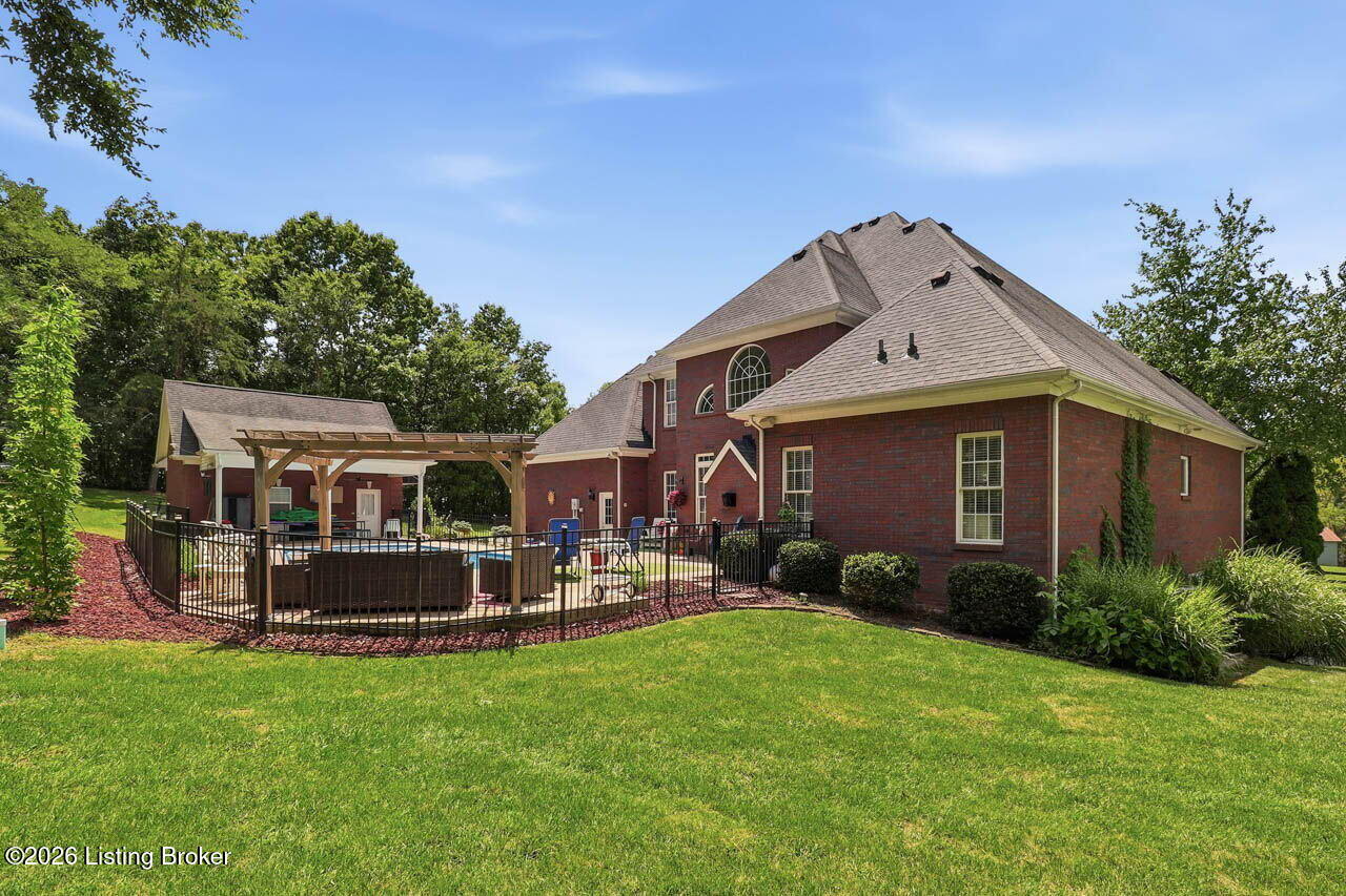 368 Cedar Lake Dr