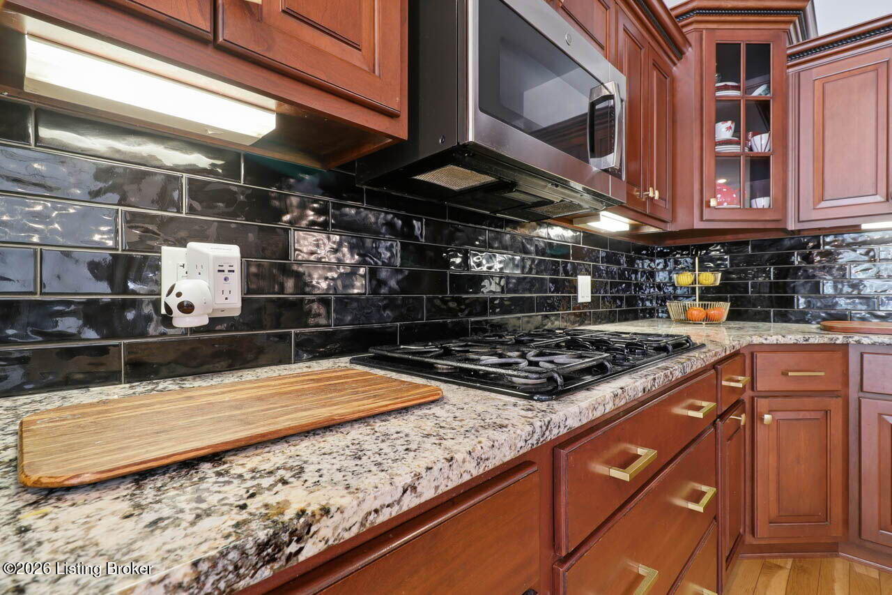 368 Cedar Lake Dr