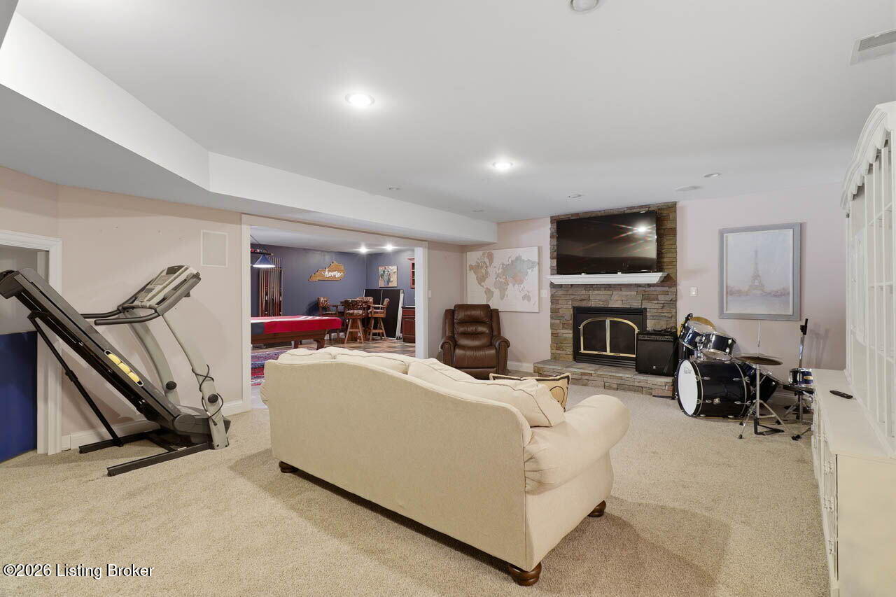 368 Cedar Lake Dr