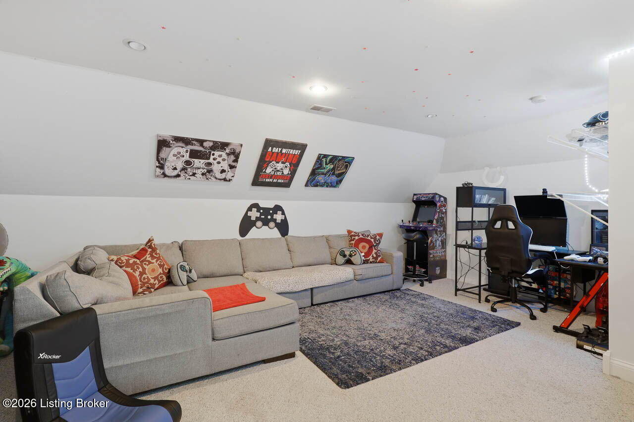 368 Cedar Lake Dr