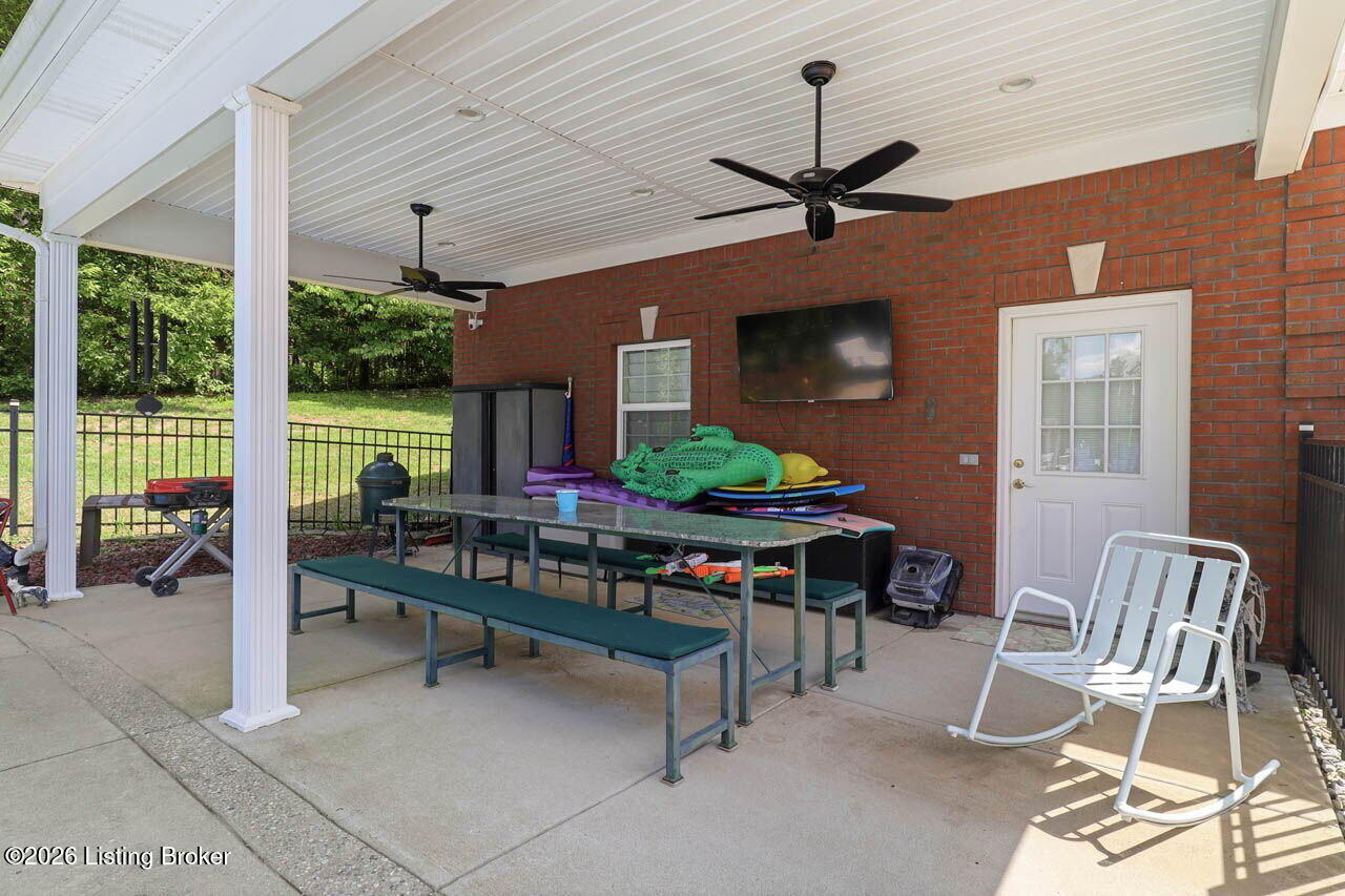 368 Cedar Lake Dr