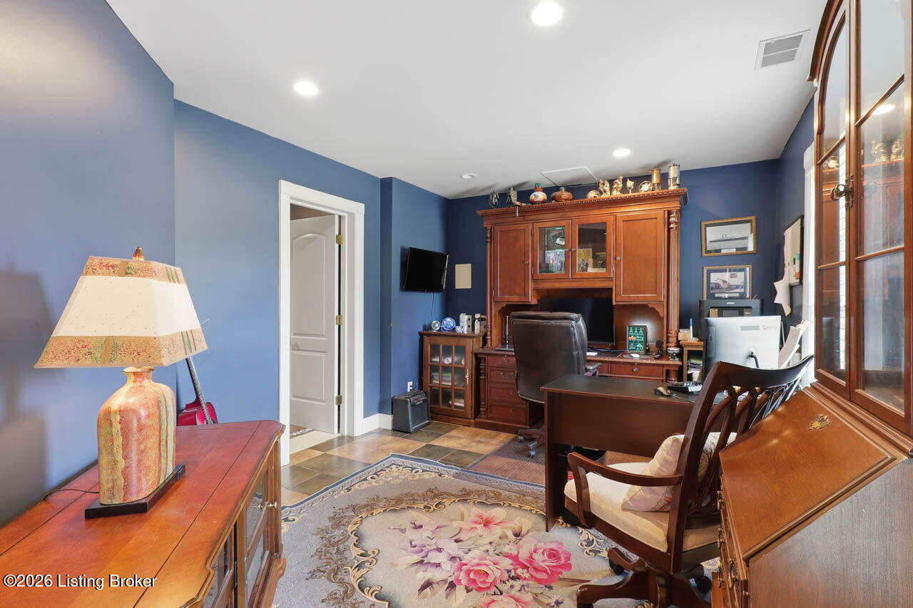 368 Cedar Lake Dr