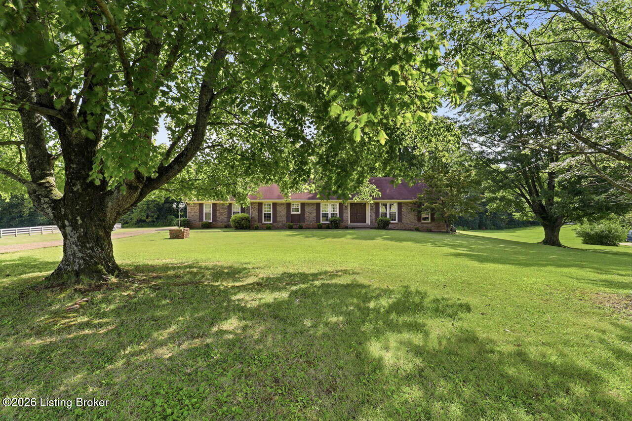 7419 Sunset Ln