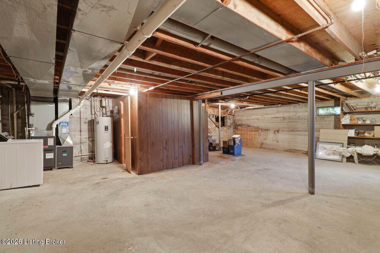 7419 Sunset Ln