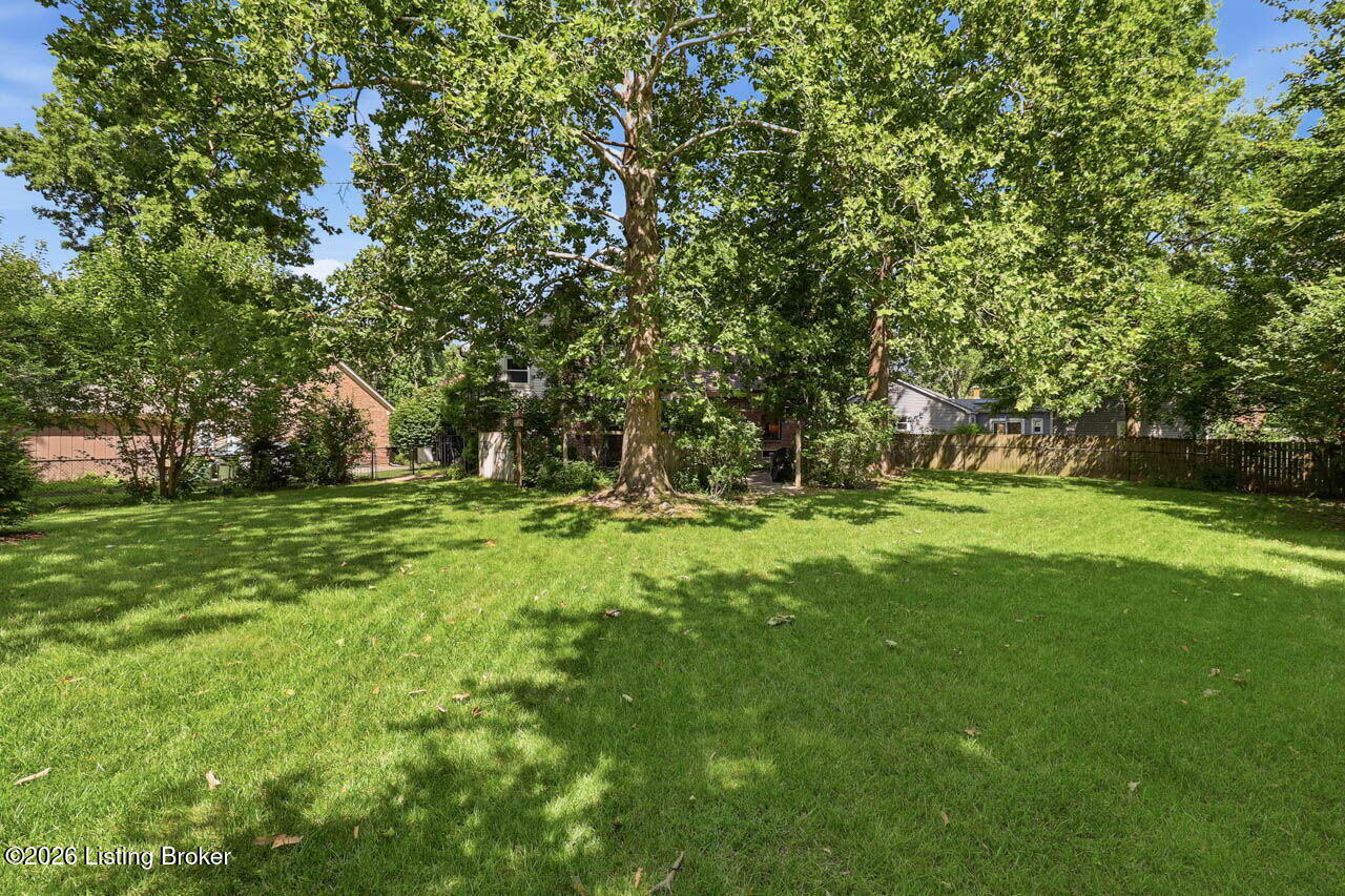 10504 Larkhall Ct