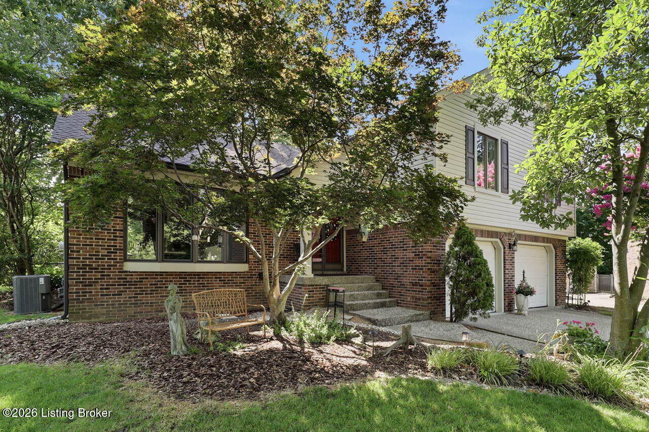 10504 Larkhall Ct