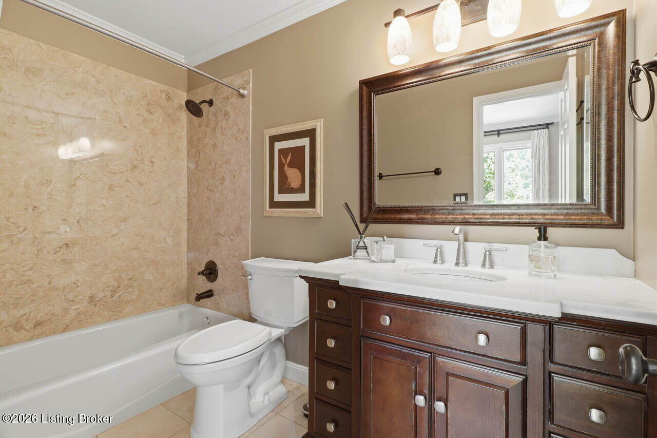 10504 Larkhall Ct