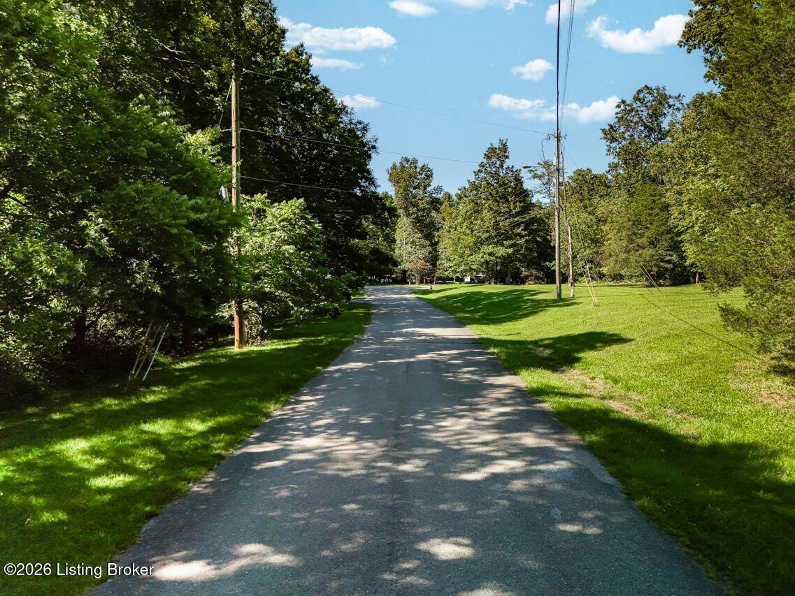 17206 Creek Ridge Rd