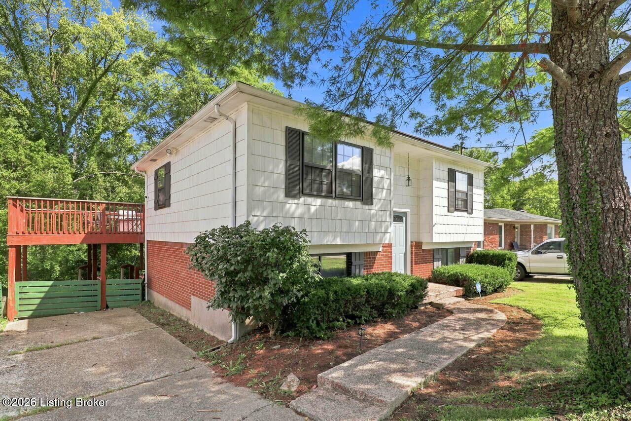 6609 Monty Ln