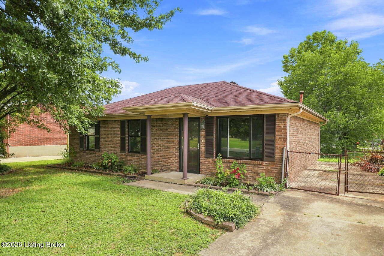 3716 Hillview Blvd