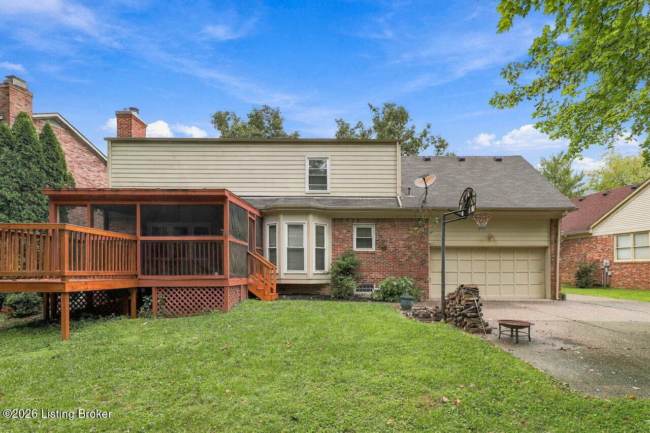 1118 Blackthorn Rd