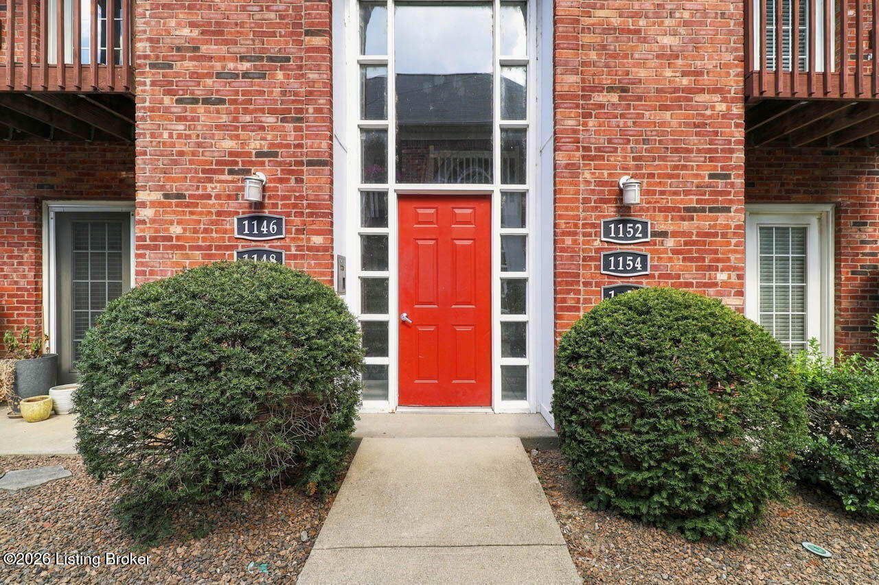 1148 Neon Way