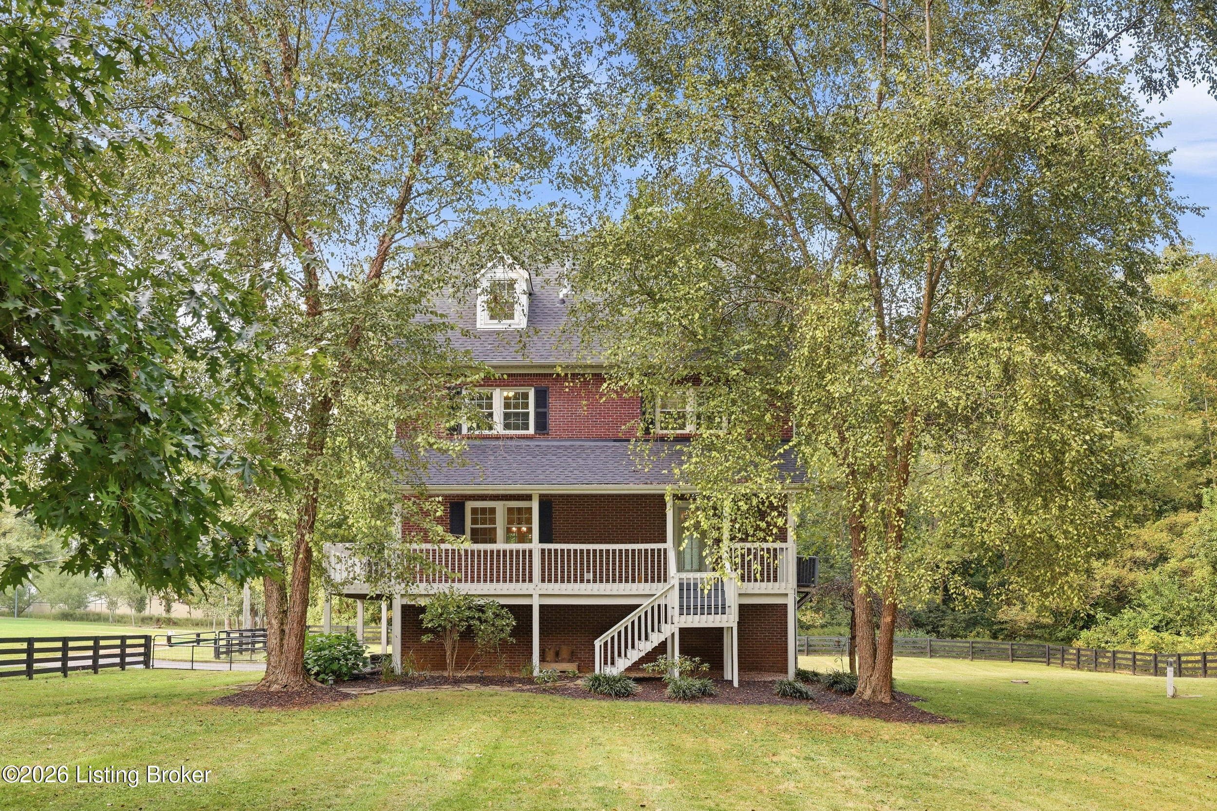 14417 Spring Dr
