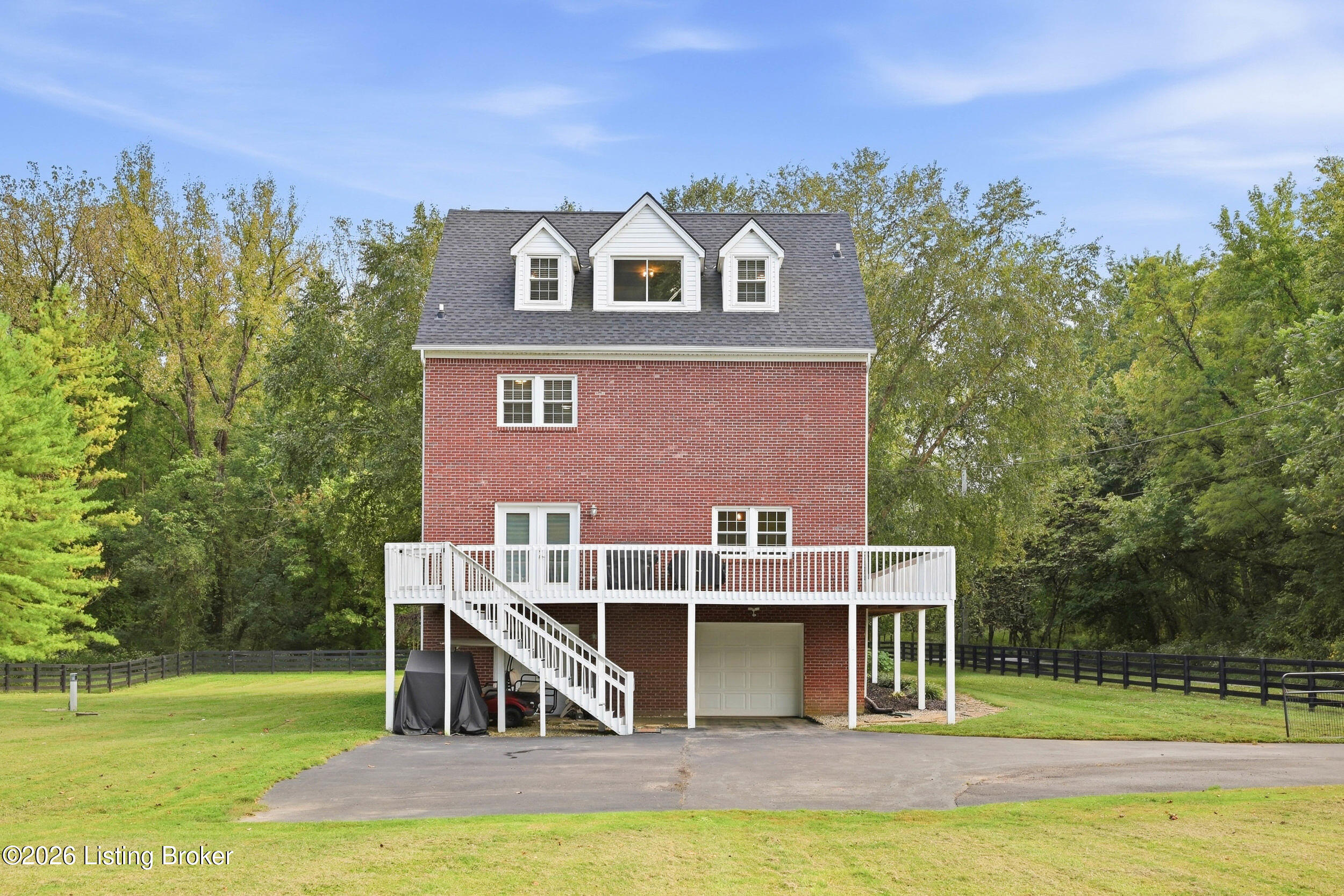 14417 Spring Dr