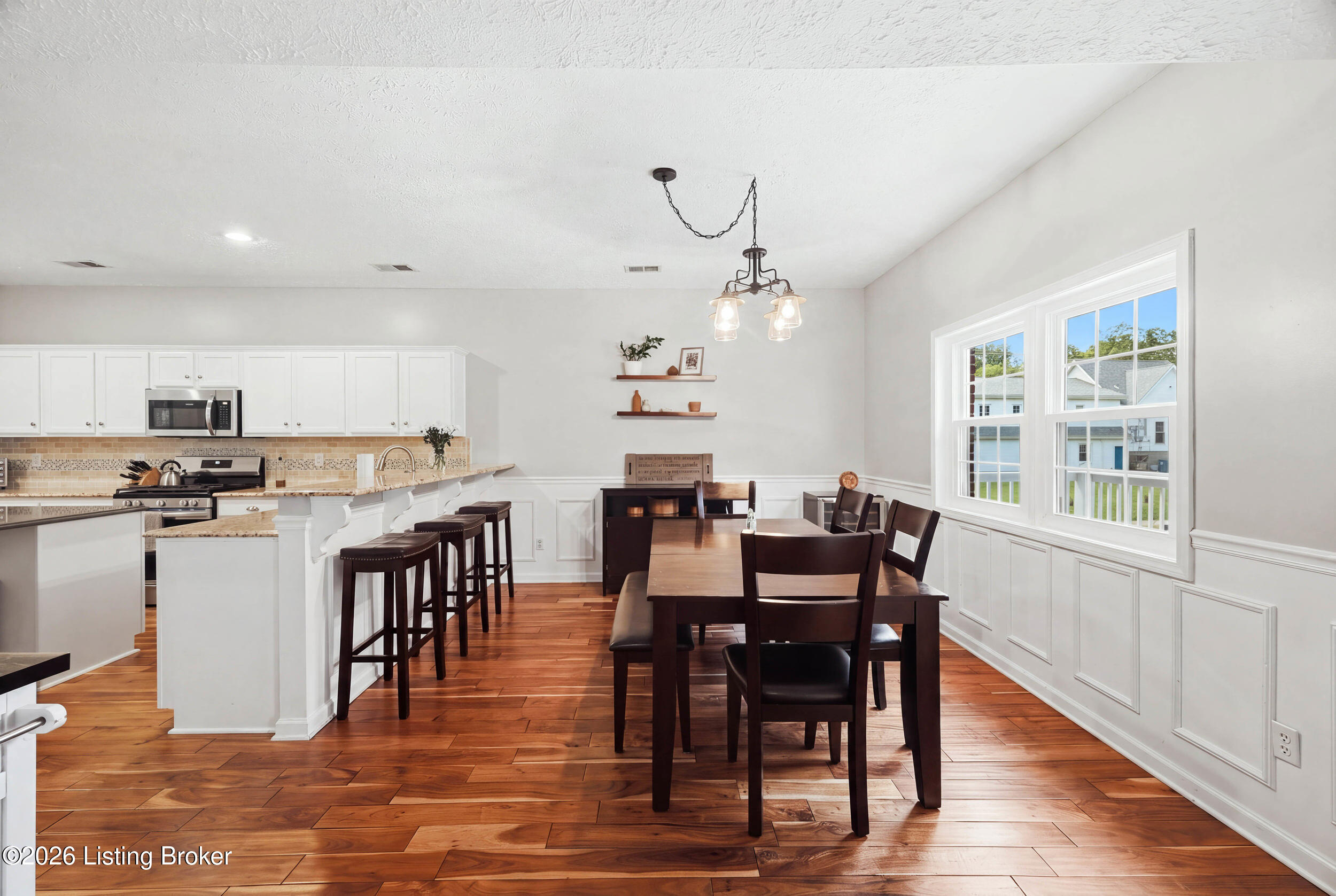 14417 Spring Dr