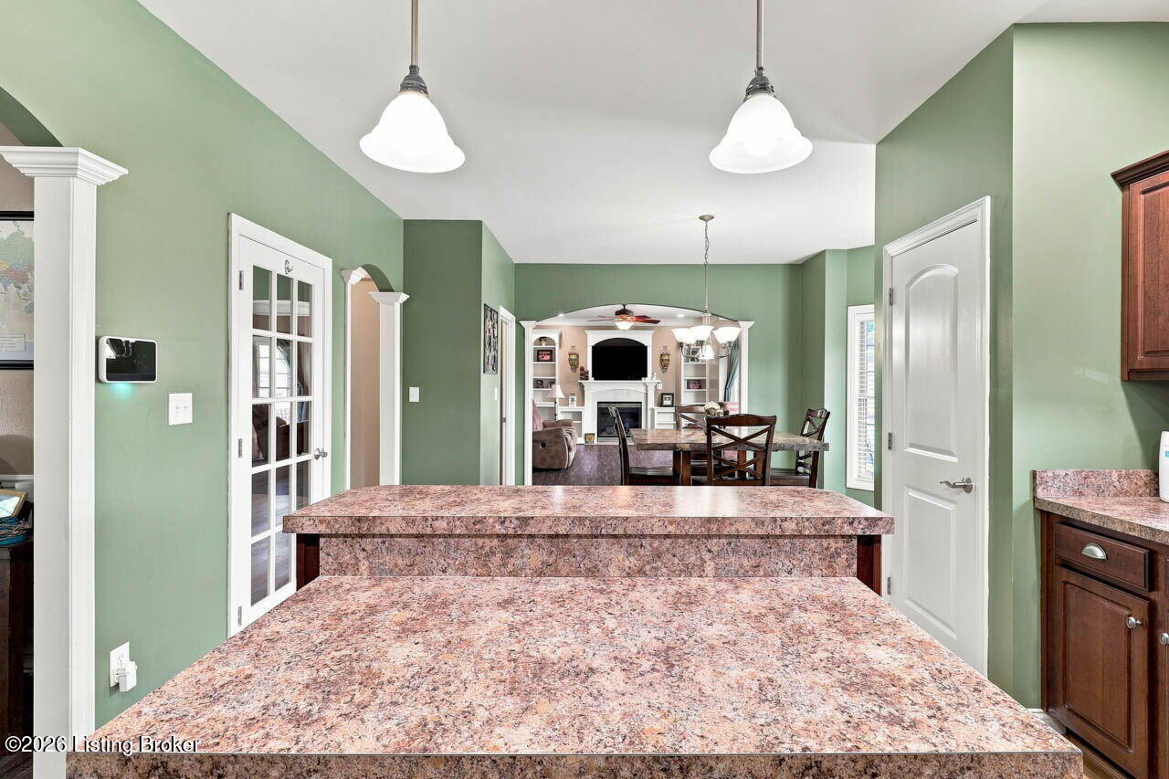 7612 Aspen Ridge Rd