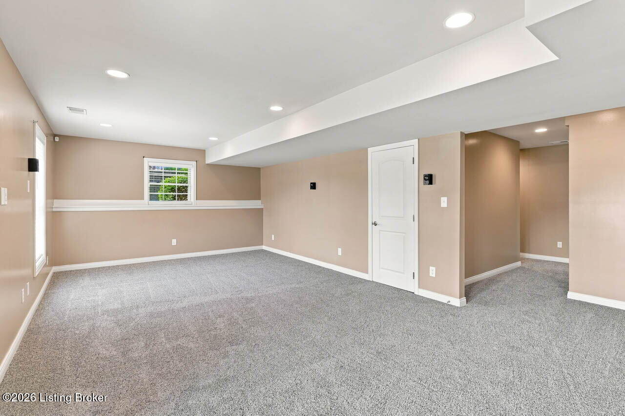 7612 Aspen Ridge Rd