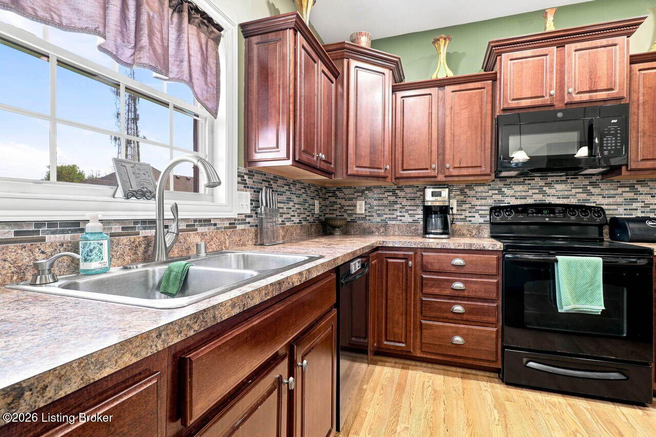 7612 Aspen Ridge Rd