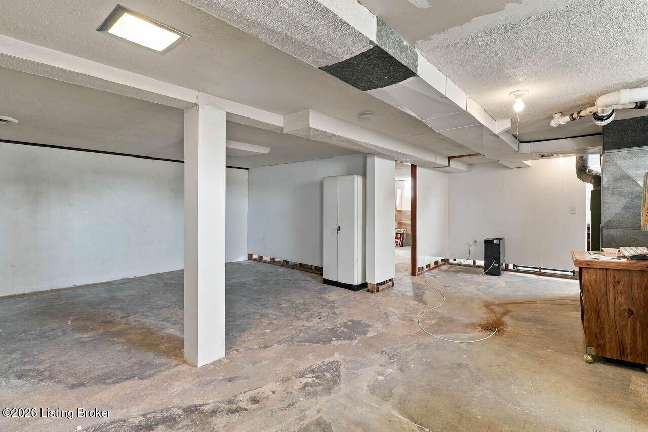 289 Douglas Ln