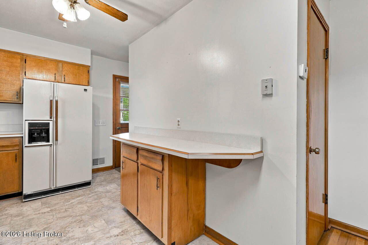 289 Douglas Ln