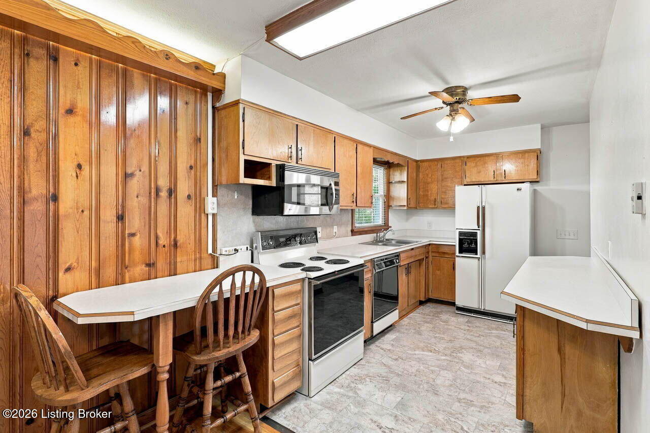 289 Douglas Ln