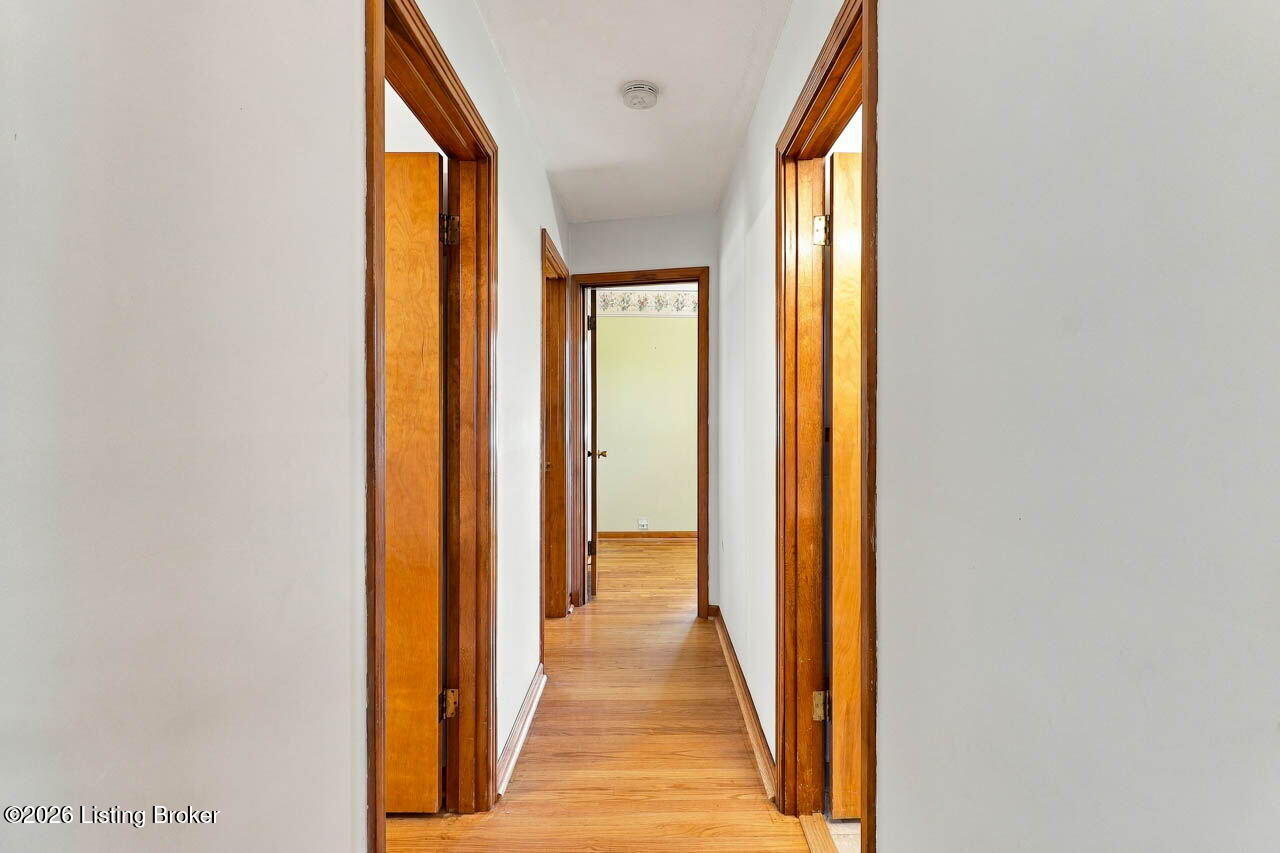 289 Douglas Ln