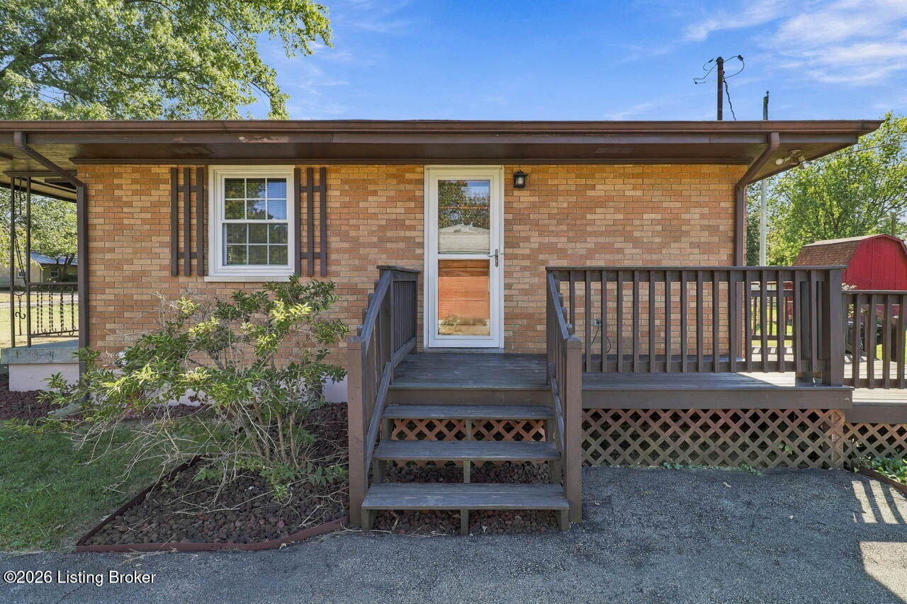 289 Douglas Ln
