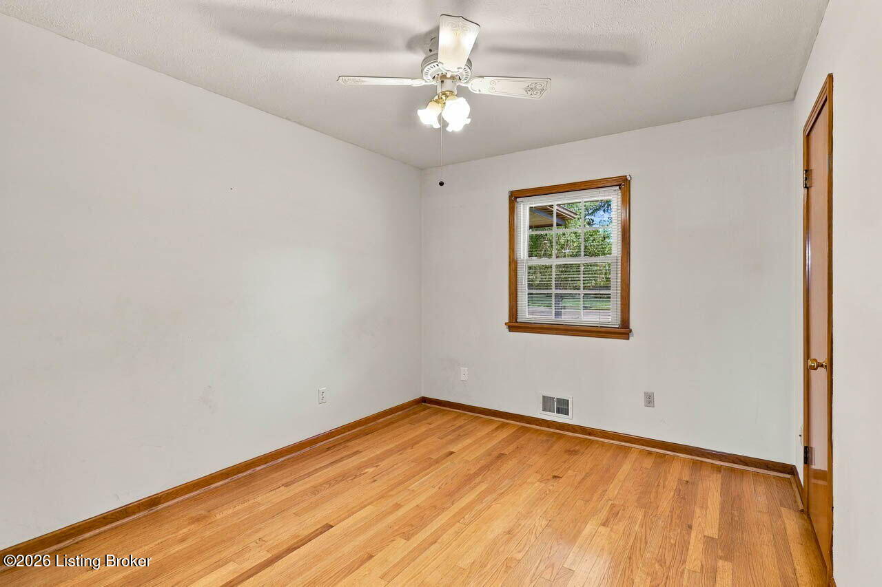 289 Douglas Ln