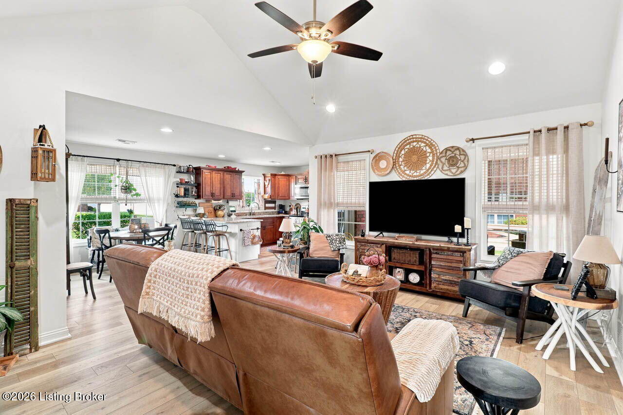 104 Sweetspire Dr