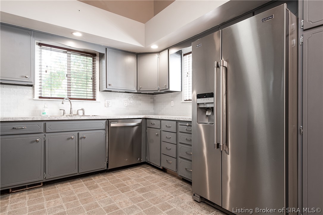 8337 Poplar Drive