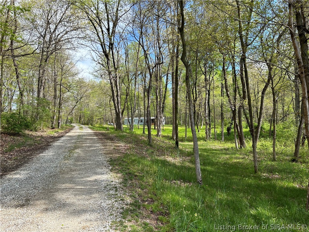 9013 E State Road 356