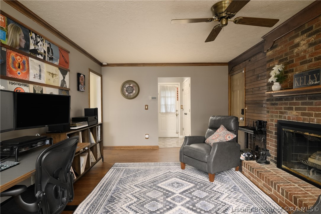 1101 Eastridge Drive