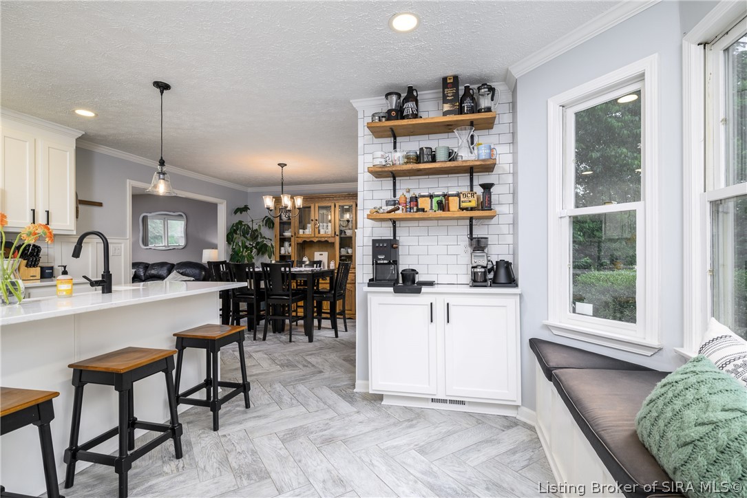 1101 Eastridge Drive