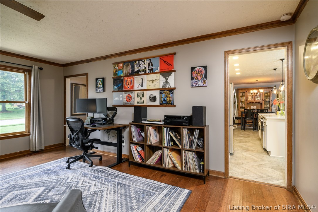 1101 Eastridge Drive