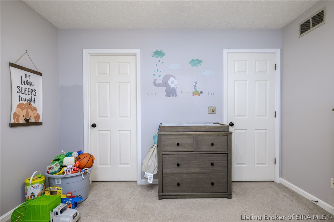 1101 Eastridge Drive