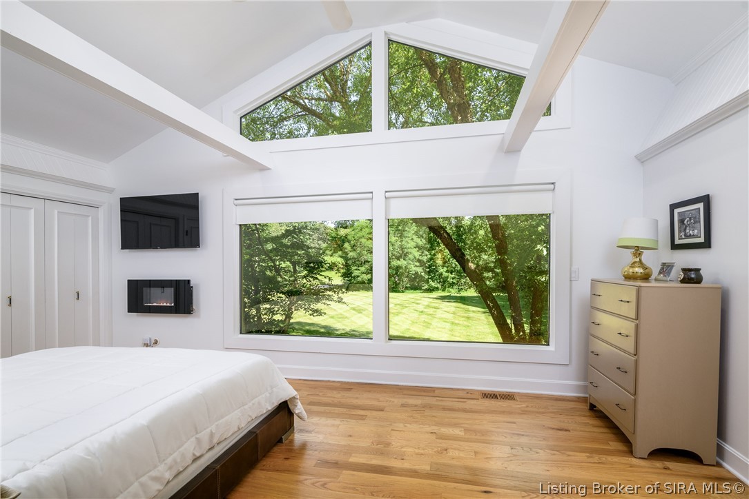 5287 Old Vincennes Road