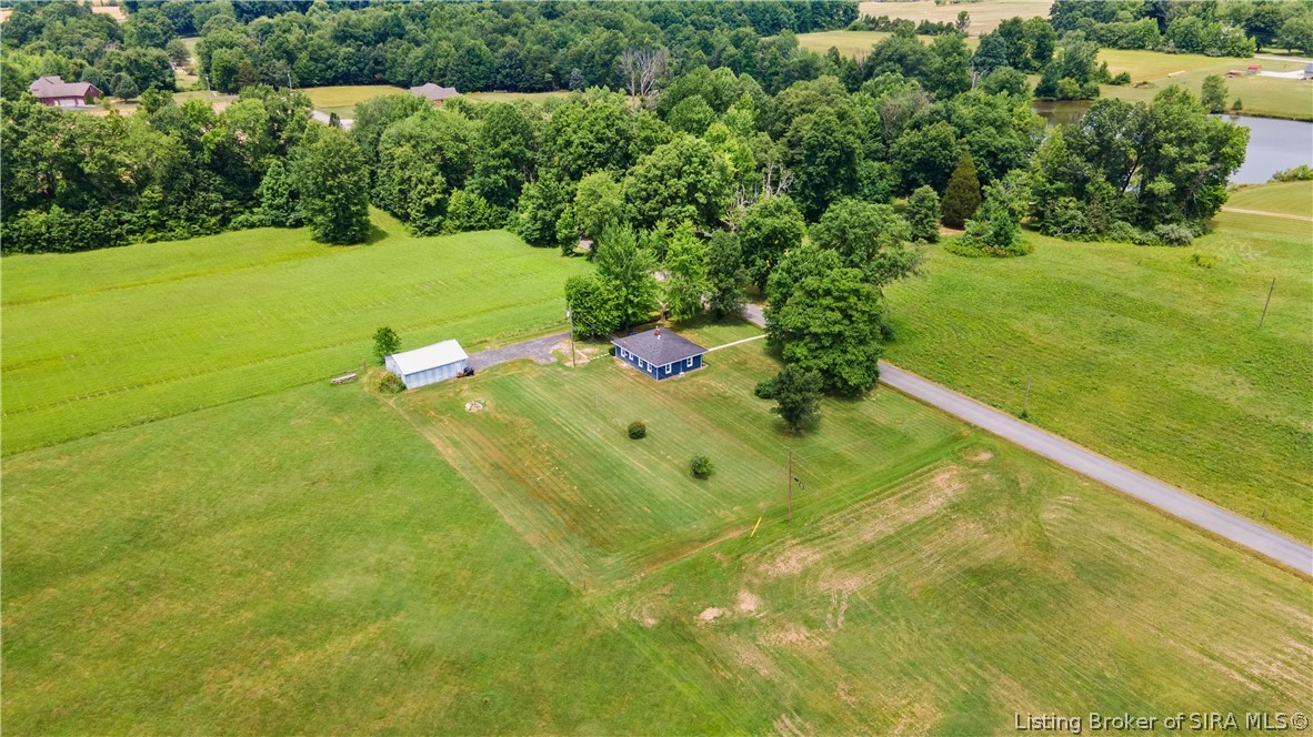 1103 W Helton Road