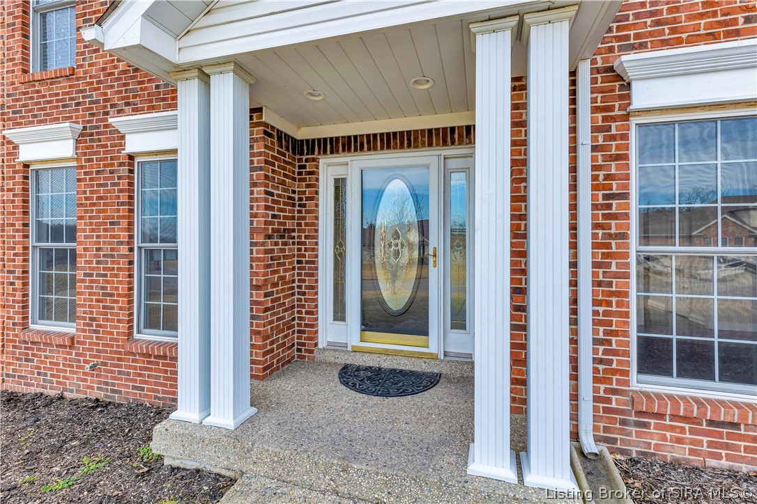 1085 Emerald Drive