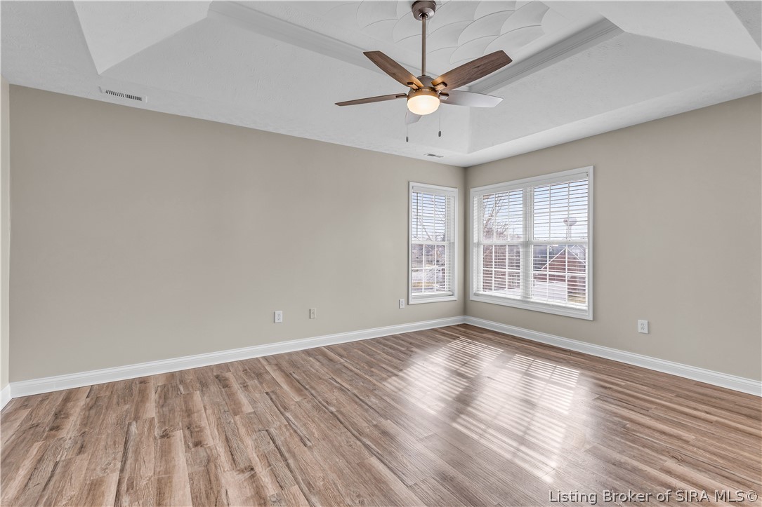 1085 Emerald Drive