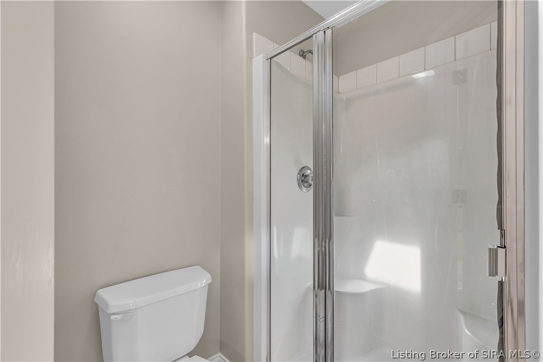 1085 Emerald Drive