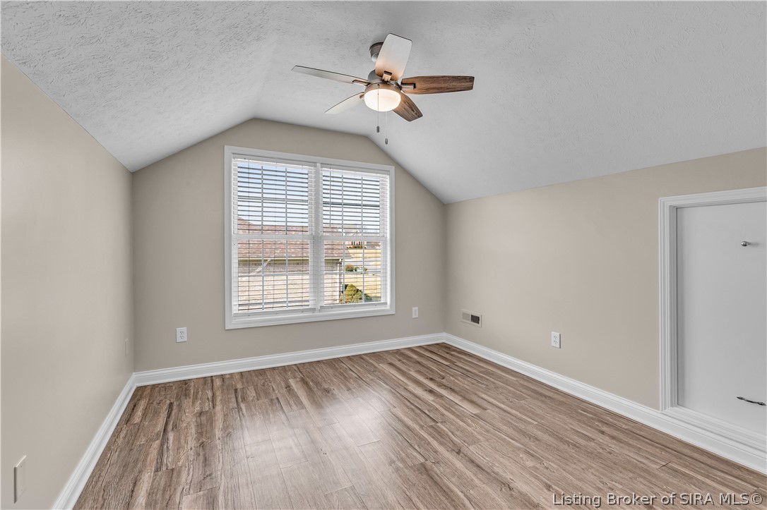 1085 Emerald Drive