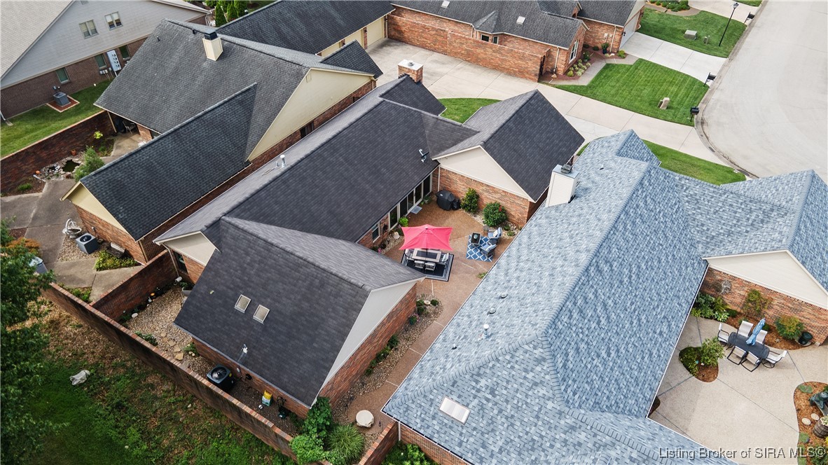 1630 Greenbriar Court