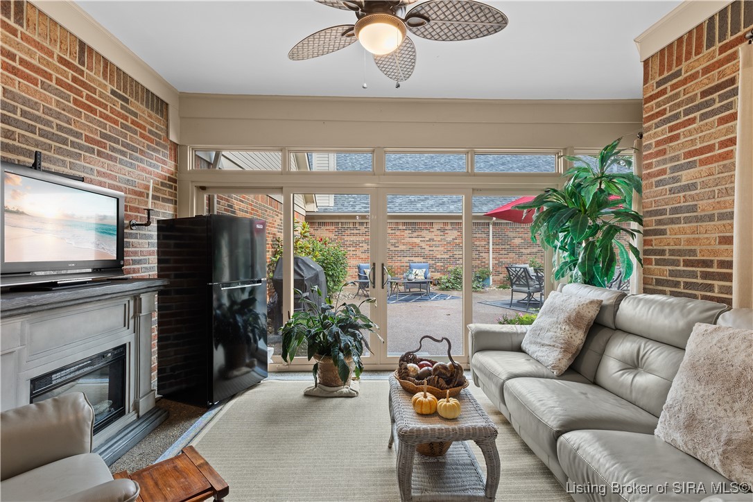 1630 Greenbriar Court