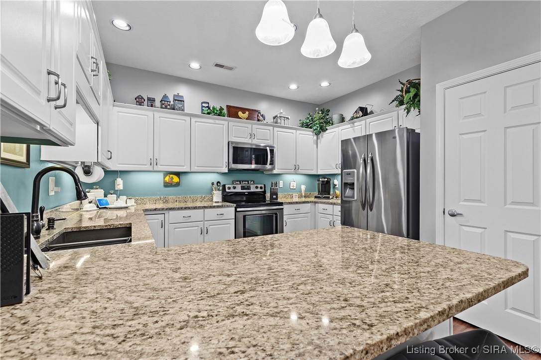 1630 Greenbriar Court
