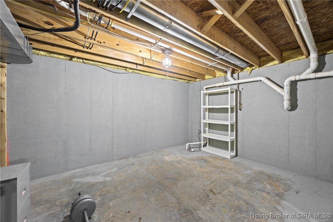 1004 Carter Drive