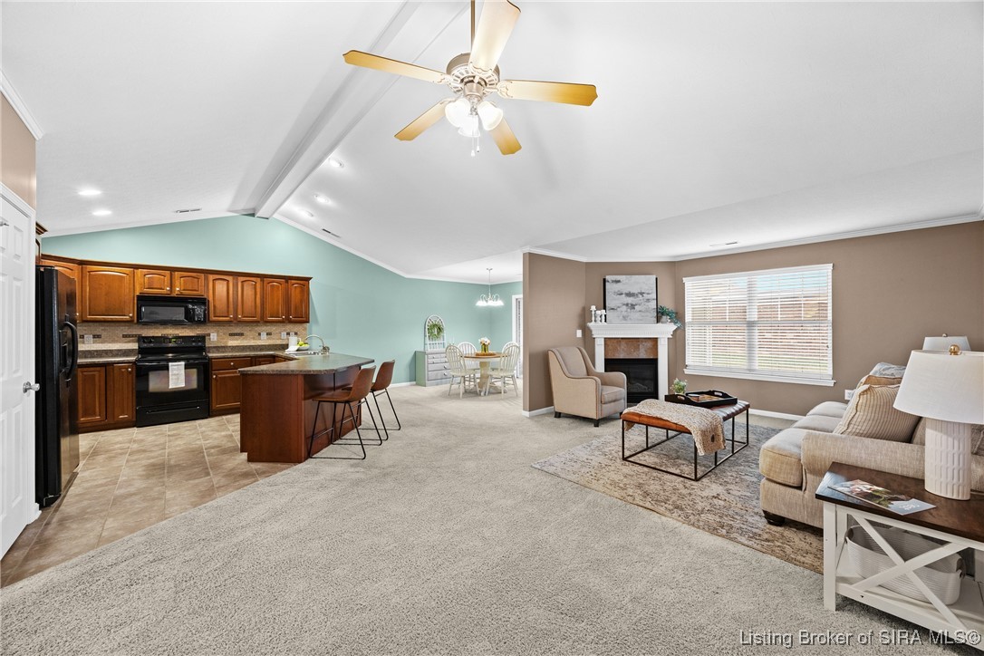 8459 Hunters Trace
